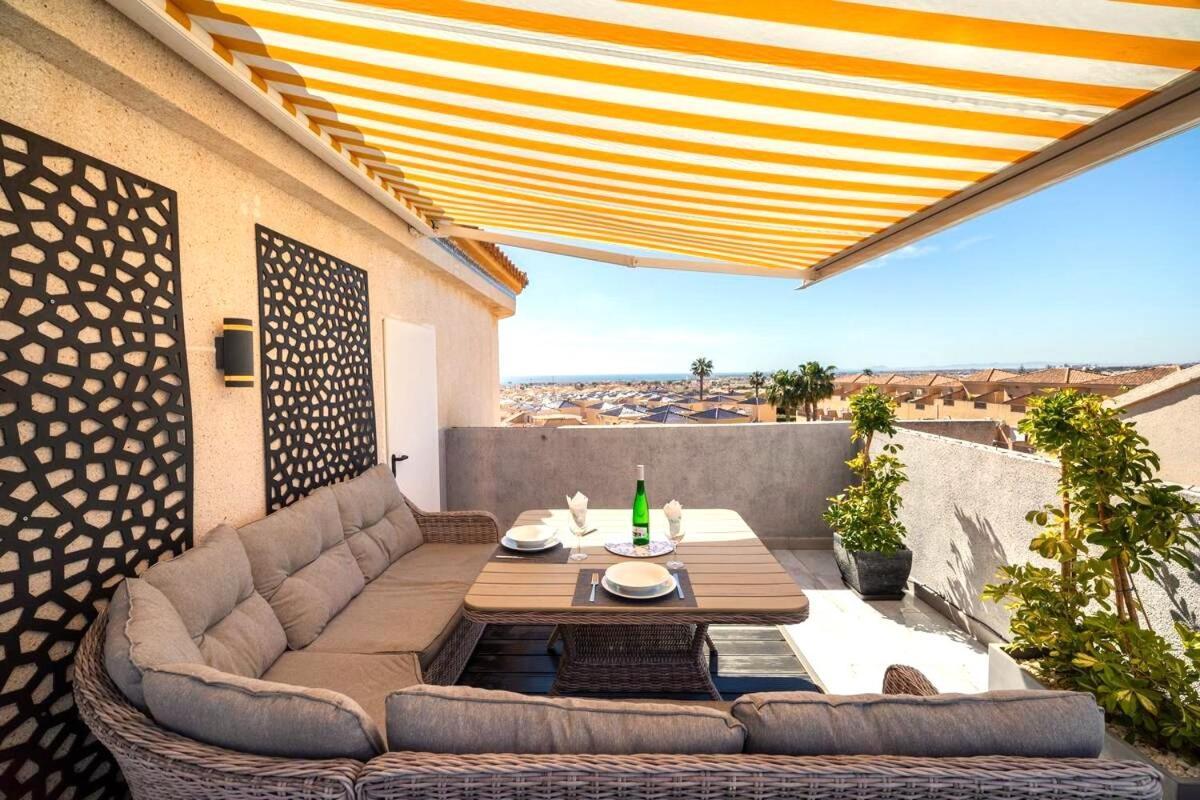 Apartamento Penthouse Bellavista With Sea Views Torrevieja Exterior foto